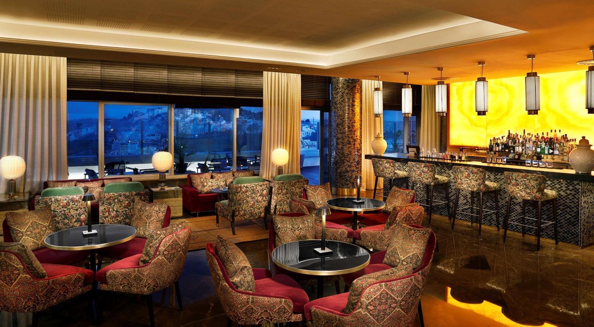 Hilton Tanger City Center Экстерьер фото The bar at the Mandarin Oriental, Munich